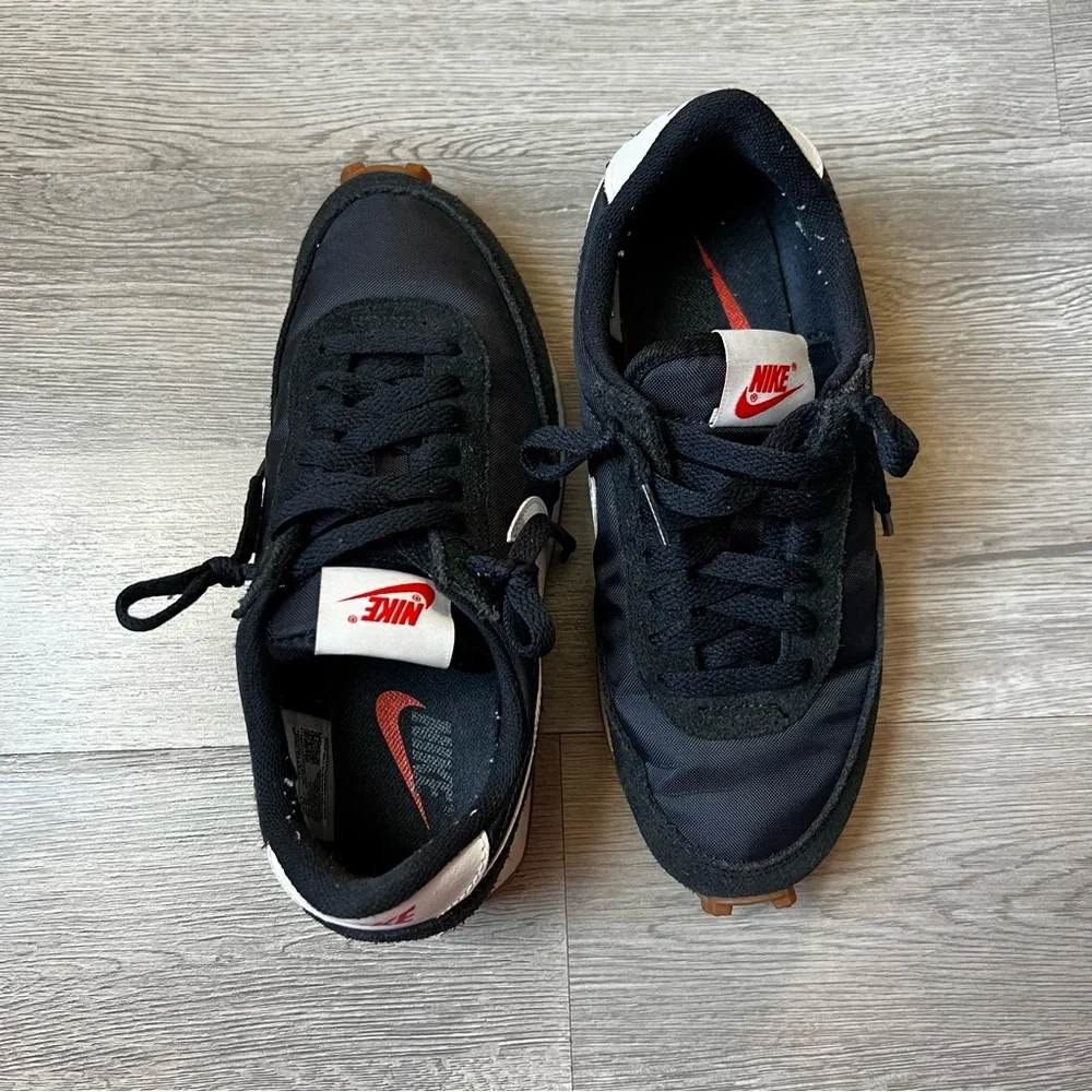 Nike DayBreak Black and White Sneaker